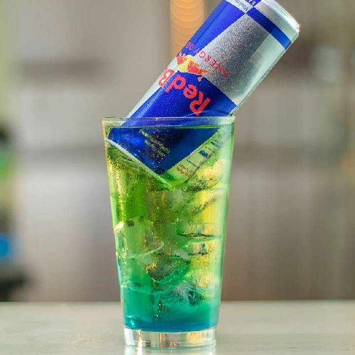 Redbull Blue Edition (Yaban Mersini,Redbull Rawbery,Sade Soda,Buz)